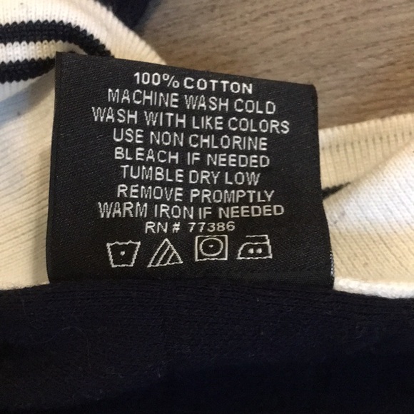 NY Yankees Polo navy blue shirt size Medium Stitches brand - Picture 14 of 17